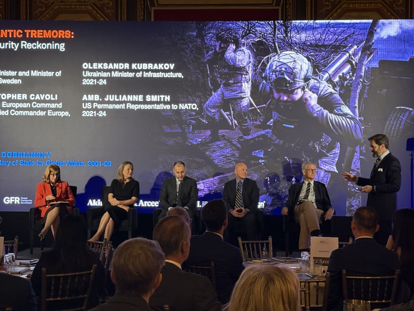 Participants at the ERGO Global Flashpoint Roundtable in New York City.